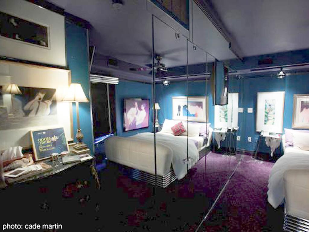 Отель The Mansion On O Street Вашингтон Экстерьер фото